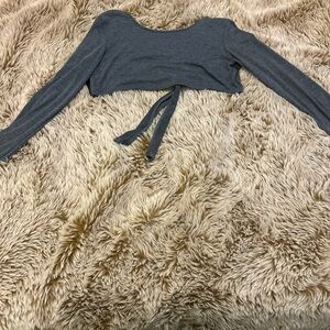 PrettyLittleThing Gray Tie Front Long Sleeve Crop Blouse